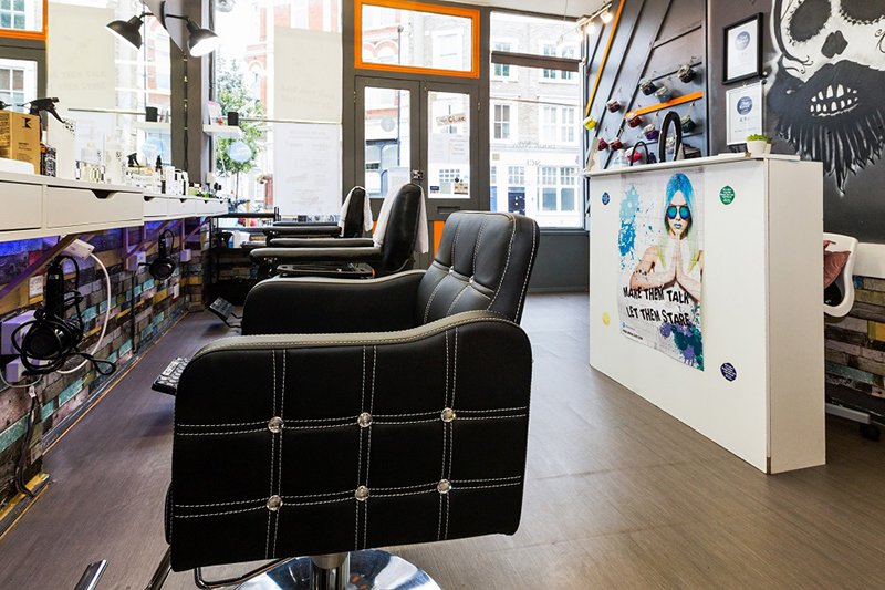 NCI BARBERS HAIRDRESSERS IN BRIXTON
