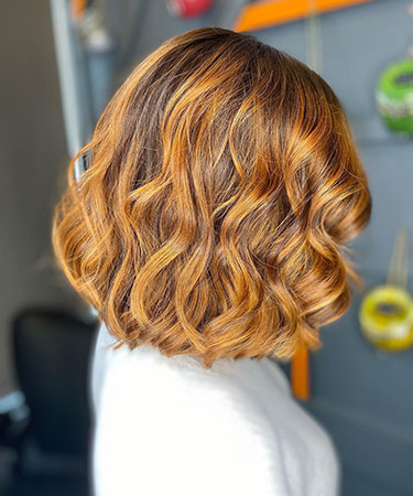 BLONDE BALAYAGE EXPERTS IN LAVENDER HILL LONDON